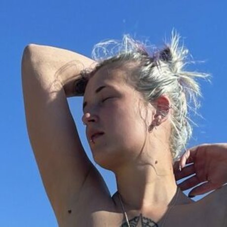 Nahá fotka uniklých OnlyFans od Newbsxo