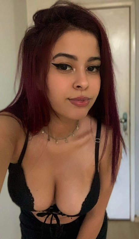Naken läckt OnlyFans-bild av Diabela