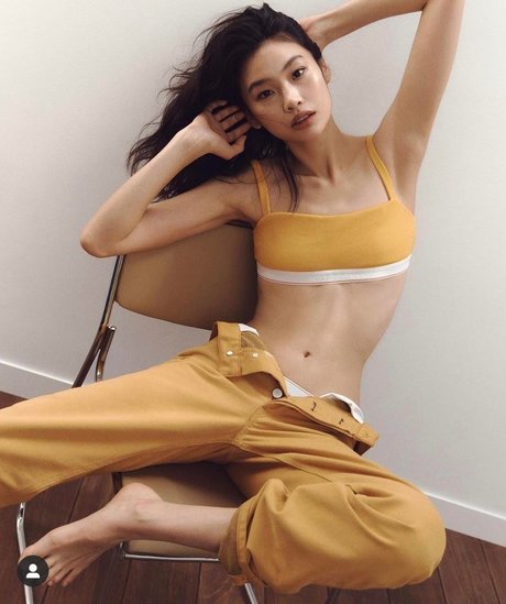 Nahá fotka uniklých OnlyFans od Jung Hoyeon