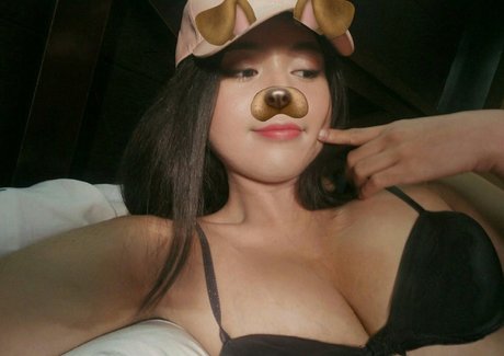 Nahá fotka uniklých OnlyFans od Ljlee