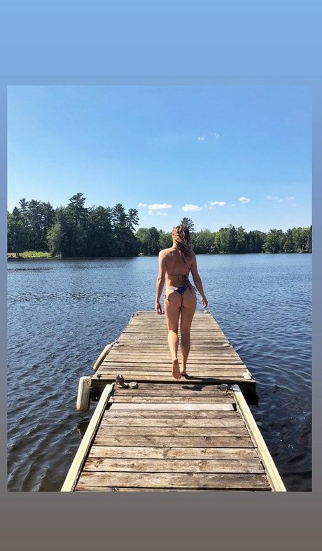 Shantel Vansanten