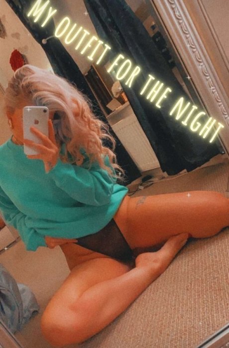 Photo nue de fuite OnlyFans de Honeyrae