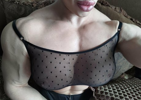 Foto di nudo di fuga di OnlyFans di Nataliya Amazonka