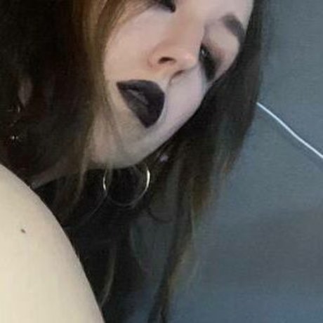 Naken läckt OnlyFans-bild av Lilztea