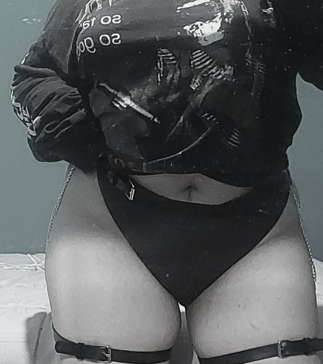 Draconiarv OnlyFans 유출 누드 사진