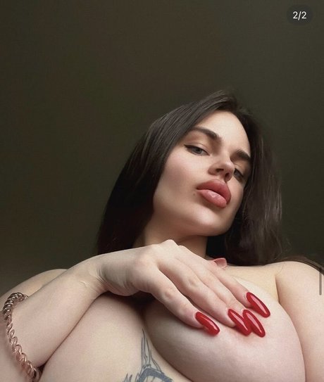 Nahá fotka uniklých OnlyFans od Lera Kravets