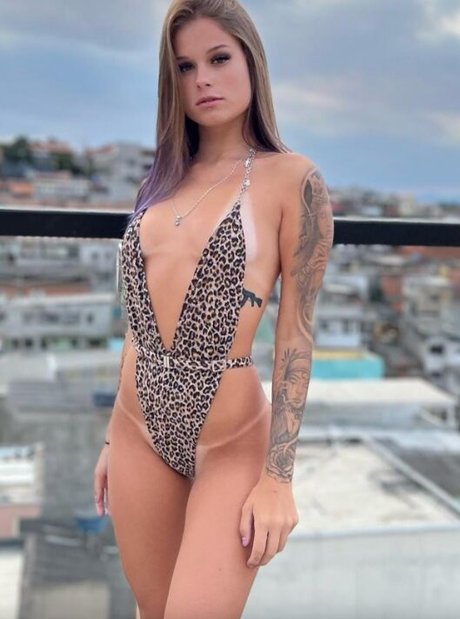 Nahá fotka uniklých OnlyFans od Manuela Conter