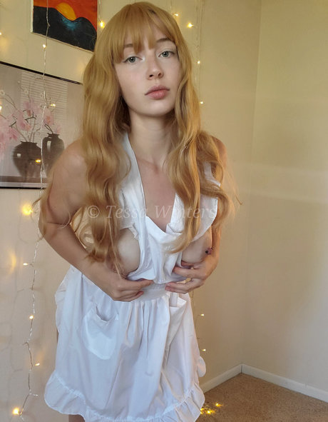 Nahá fotka uniklých OnlyFans od Tessa Winters