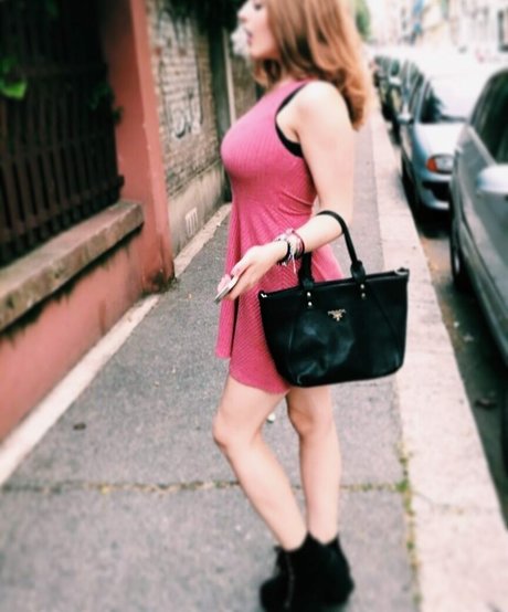Elissa T