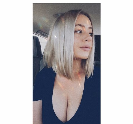 Alaston vuotanut OnlyFans-kuva Kathryn