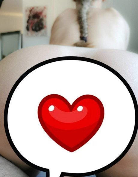 Foto di nudo di fuga di OnlyFans di Yarinchen0402