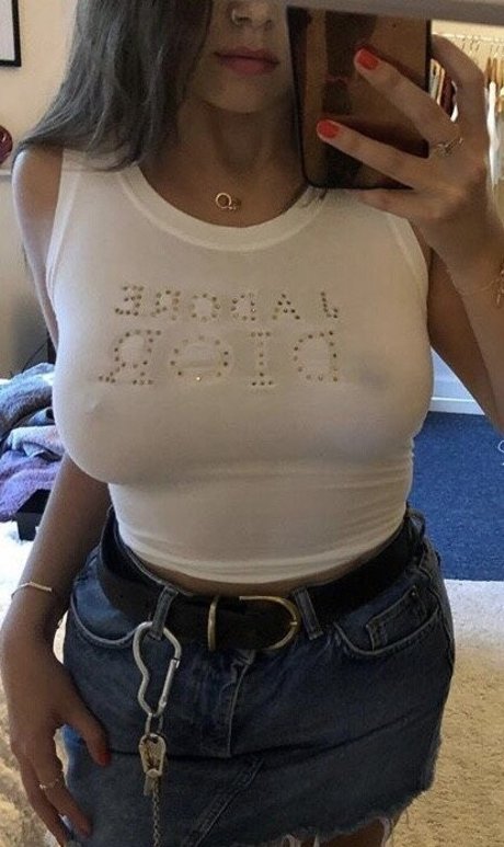 Nahá fotka uniklých OnlyFans od Ceara Maya