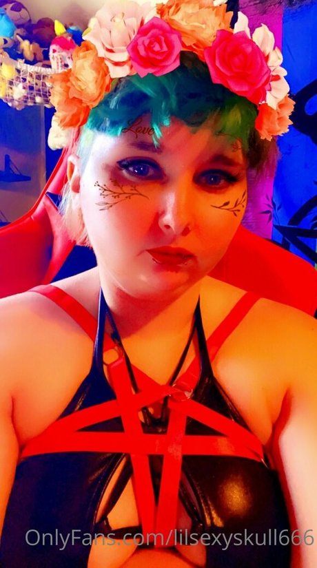 Naken läckt OnlyFans-bild av Skylar Rose Zombiez