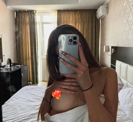 Photo nue de fuite OnlyFans de Ksxaanx