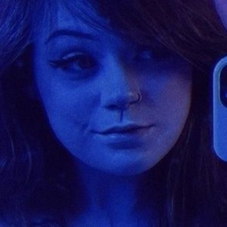 Naken lekkede OnlyFans-bilde av Alleykat421