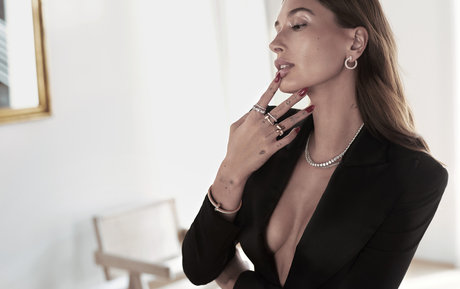 Nahá fotka uniklých OnlyFans od Hailey Bieber