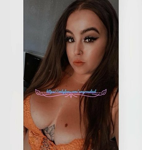 Amyroseleal