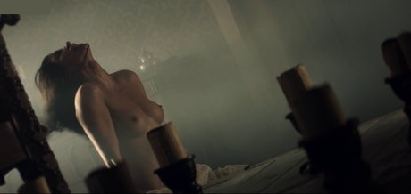Naken läckt OnlyFans-bild av Aaya Chalotra