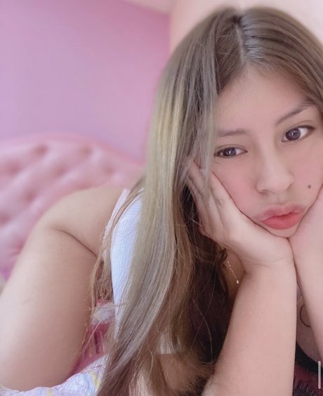 Nahá fotka uniklých OnlyFans od Paolasweet18