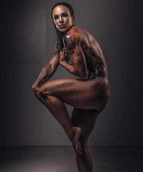Nahá fotka uniklých OnlyFans od Tana Swink