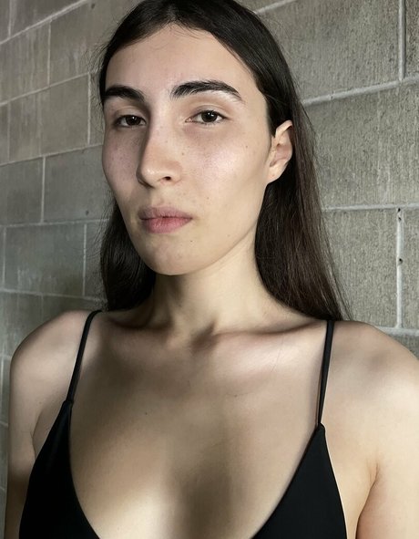 Photo nue de fuite OnlyFans de Viika