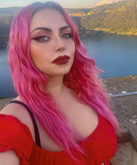 Nacktes geleaktes OnlyFans-Foto von Anna Manna