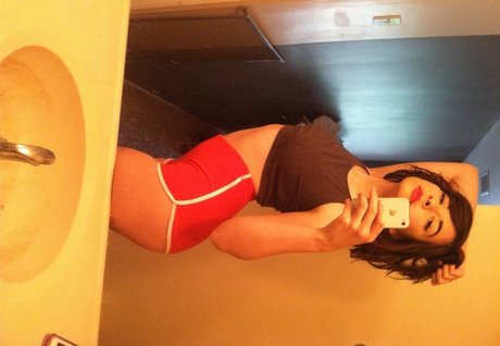 Nahá fotka uniklých OnlyFans od Marsupialmami