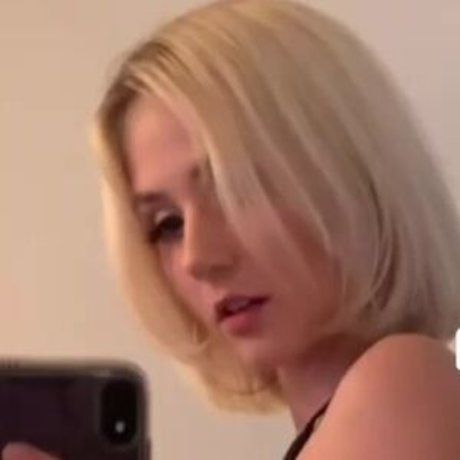 Nahá fotka uniklých OnlyFans od Jazzybabyj