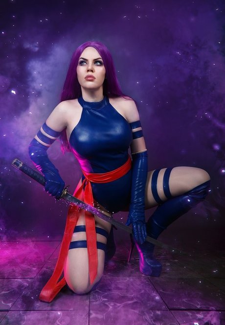 Alice Cosplay