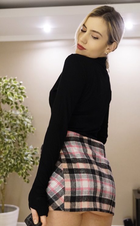 Sarrabooo OnlyFans泄露裸照