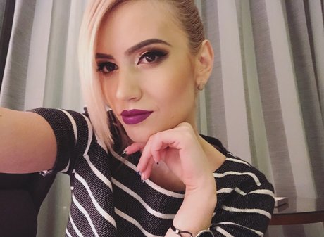 Alasti lekkinud OnlyFans-i pilt Sarrabooo