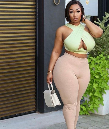 Brittneytonee  nude leaked OnlyFans photo