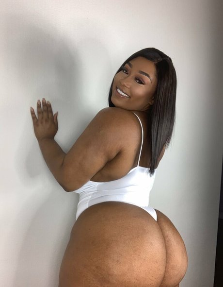 Brittneytonee
