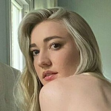 Olivia Fox