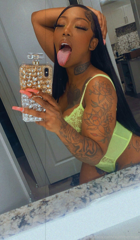 Обнаженная фотография утечки OnlyFans от Summerntae