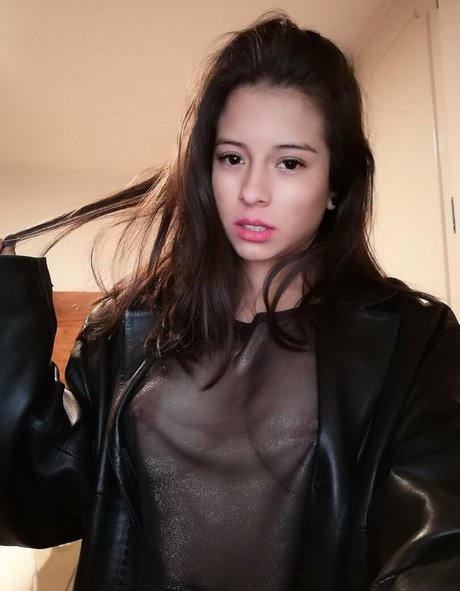 Alessa Shine