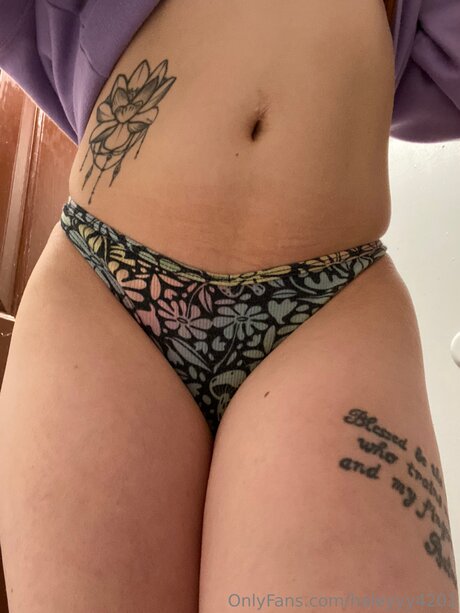 Haleyyy4201