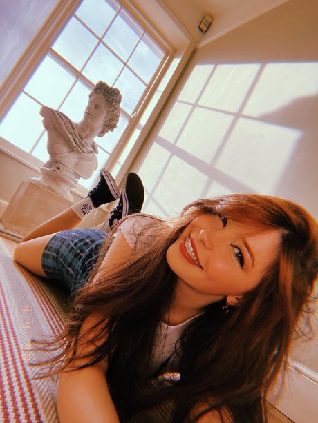 Belle Delphine