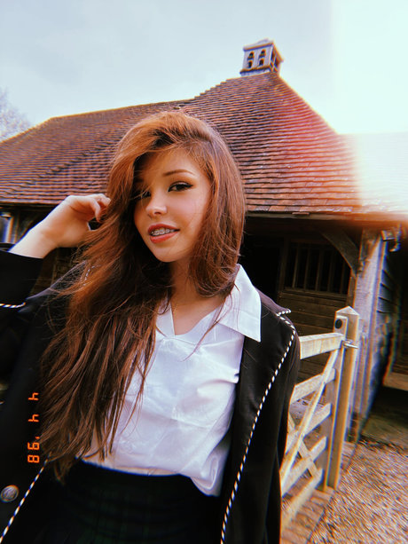 Belle Delphine