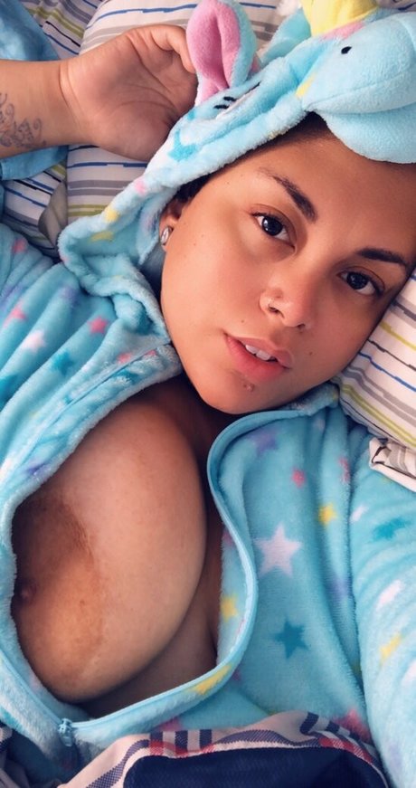 Nahá fotka uniklých OnlyFans od Powerglitch87