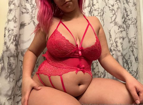 Agirlwholikestoeat