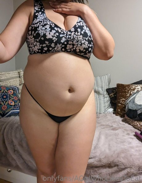 Agirlwholikestoeat