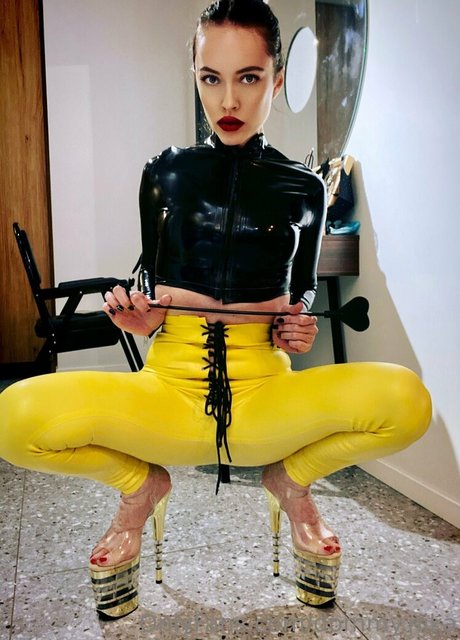 Naken lekkede OnlyFans-bilde av Dommynika