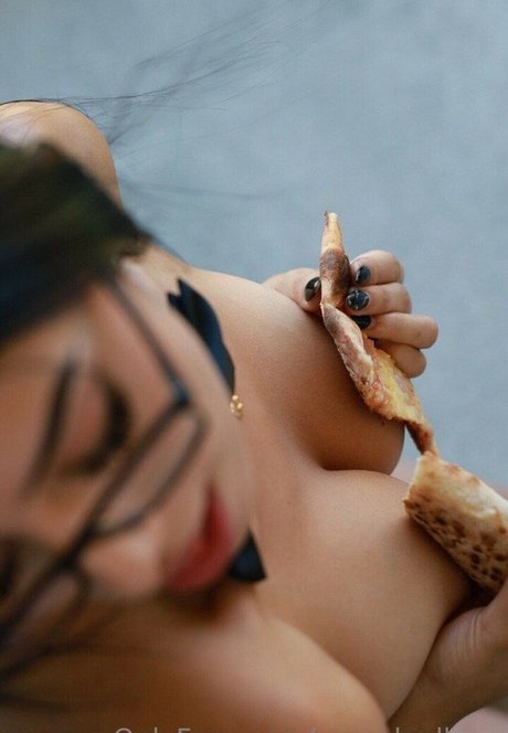 Nahá fotka uniklých OnlyFans od Yeral Gallego