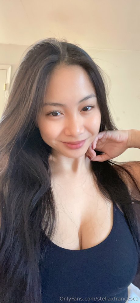 Stella Francesca OnlyFansリークヌード写真