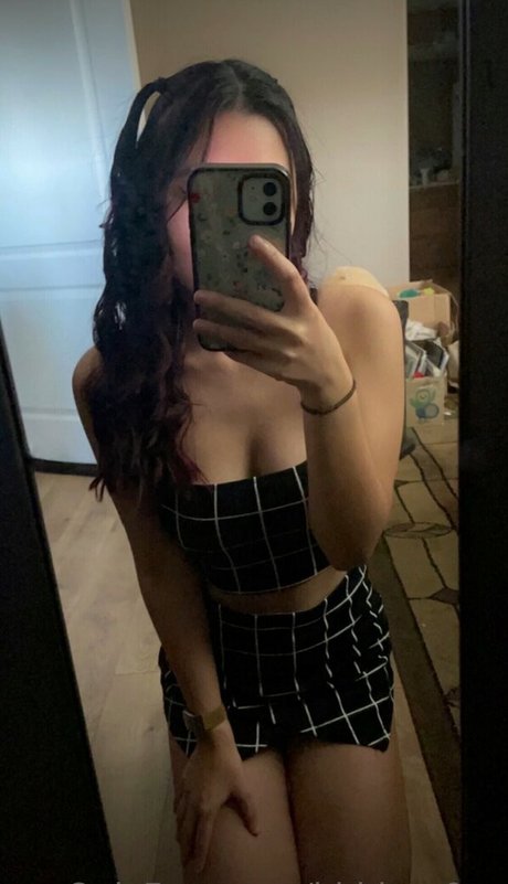 Hiddenr0se  nude leaked OnlyFans photo