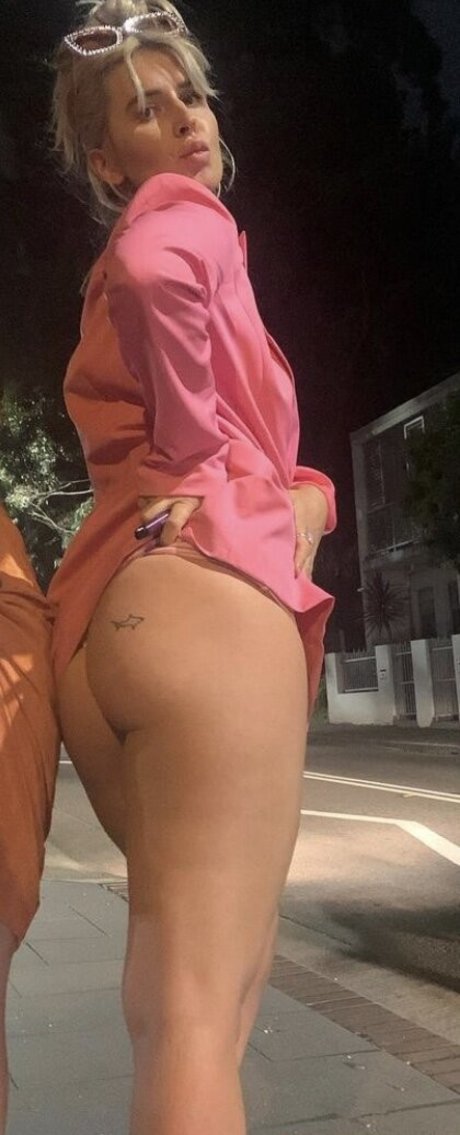 Nacktes geleaktes OnlyFans-Foto von Bella Johnston