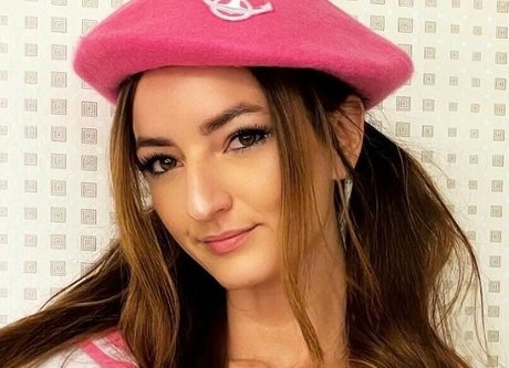 Alaston vuotanut OnlyFans-kuva Madcoz