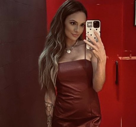 Nahá fotka uniklých OnlyFans od Keepingupwkyla