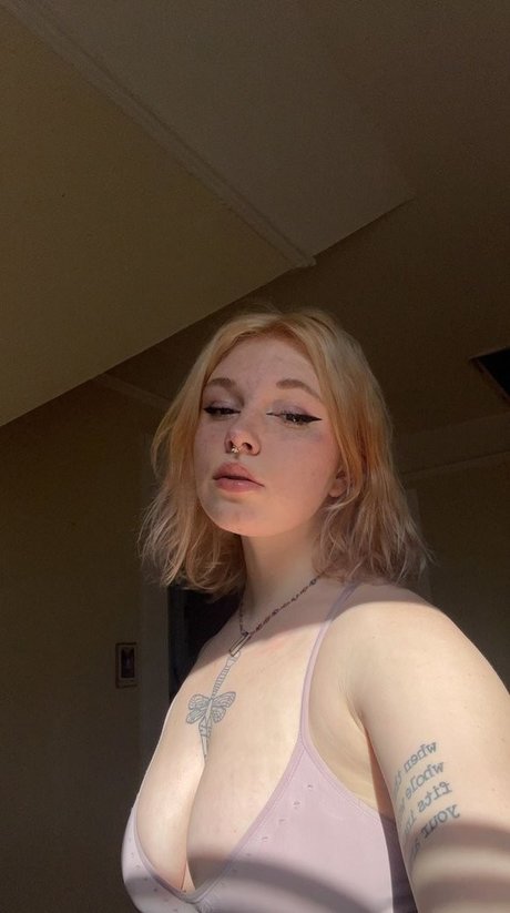 Izzyisdying